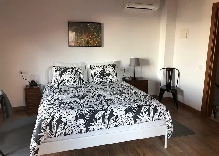 Nocleg ze śniadaniem Cal Campana 4*