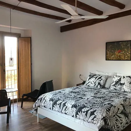 Cal Campana Bed & Breakfast 4*